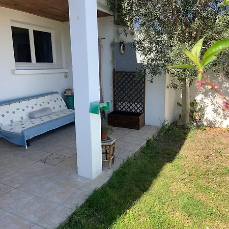 Lägenhet La Rochelle Rdc De Maison Proche Ile De Re La Rochelle (Charente-Maritime)